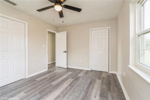 House in Port Charlotte, Florida 2 bedrooms, 81.2 sq.m. № 1521486 - photo 12