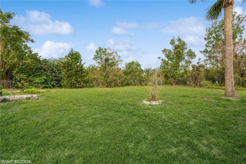 House in Port Charlotte, Florida 2 bedrooms, 81.2 sq.m. № 1521486 - photo 14