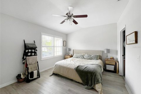 Townhouse in Spring Hill, Florida 2 bedrooms, 114.27 sq.m. № 2112260 - photo 23
