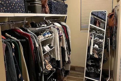 Casa en venta en Pompano Beach, Florida, 2 dormitorios, 164.44 m2 № 1985750 - foto 11