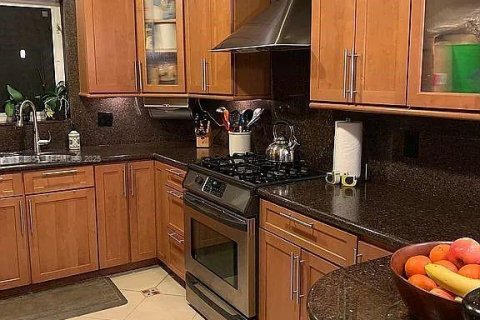 Casa en venta en Pompano Beach, Florida, 2 dormitorios, 164.44 m2 № 1985750 - foto 7