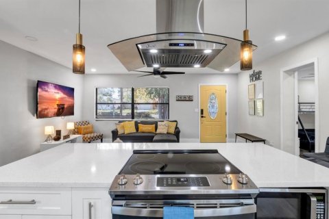 Casa en alquiler en Clearwater, Florida, 3 dormitorios, 134.52 m2 № 1900081 - foto 8