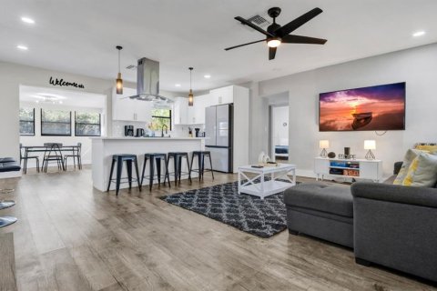 Casa en alquiler en Clearwater, Florida, 3 dormitorios, 134.52 m2 № 1900081 - foto 16