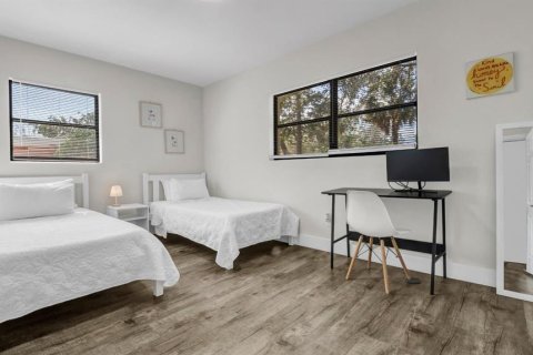 Casa en alquiler en Clearwater, Florida, 3 dormitorios, 134.52 m2 № 1900081 - foto 4