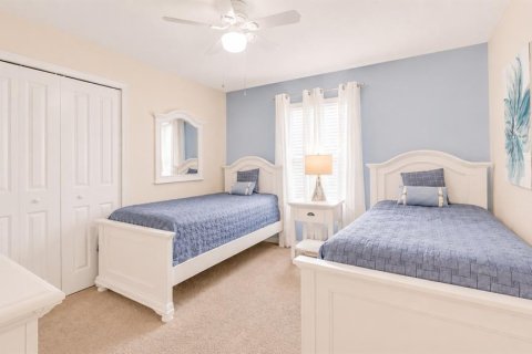 Townhouse in STOREY LAKE in Kissimmee, Florida 5 bedrooms, 197.7 sq.m. № 2196293 - photo 18