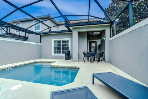 Townhouse in STOREY LAKE in Kissimmee, Florida 5 bedrooms, 197.7 sq.m. № 2196293 - photo 22