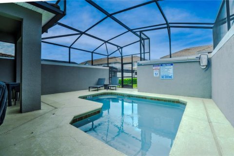 Townhouse in STOREY LAKE in Kissimmee, Florida 5 bedrooms, 197.7 sq.m. № 2196293 - photo 23