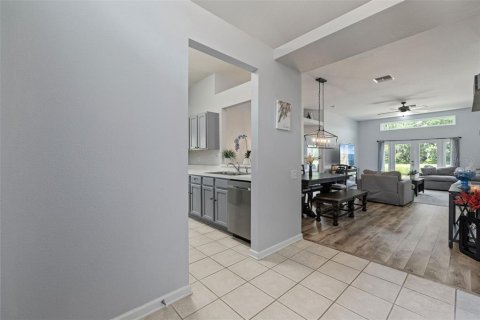 Casa en venta en Wesley Chapel, Florida, 4 dormitorios, 154.68 m2 № 1900544 - foto 8