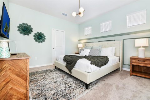 House in Davenport, Florida 5 bedrooms, 243.59 sq.m. № 1734087 - photo 27