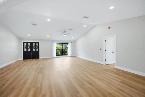 Villa ou maison à vendre à Sarasota, Floride: 3 chambres, 242.57 m2 № 2267085 - photo 5