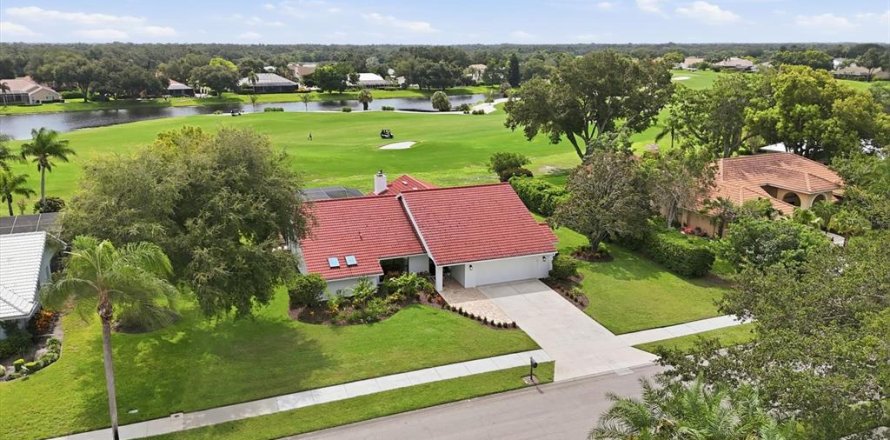 Villa ou maison à Sarasota, Floride 3 chambres, 242.57 m2 № 2267085
