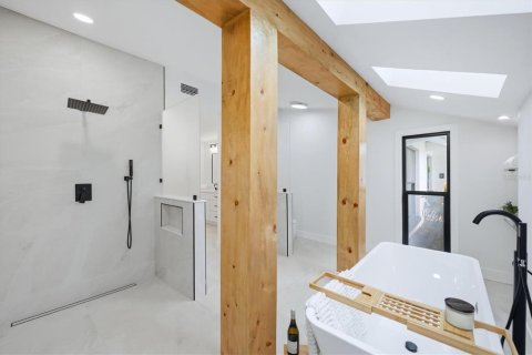 Villa ou maison à vendre à Sarasota, Floride: 3 chambres, 242.57 m2 № 2267085 - photo 30