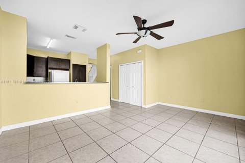 Condo in Doral, Florida, 3 bedrooms  № 1874341 - photo 20