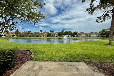 Townhouse in Tampa, Florida 3 bedrooms, 137.5 sq.m. № 1815509 - photo 27