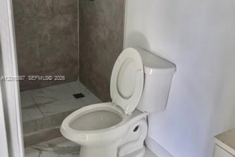 Immobilier commercial à louer à West Park, Floride: 1 chambre, 175.59 m2 № 2335071 - photo 3
