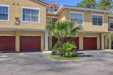 Touwnhouse à louer à Sarasota, Floride: 3 chambres, 150.04 m2 № 2419360 - photo 2