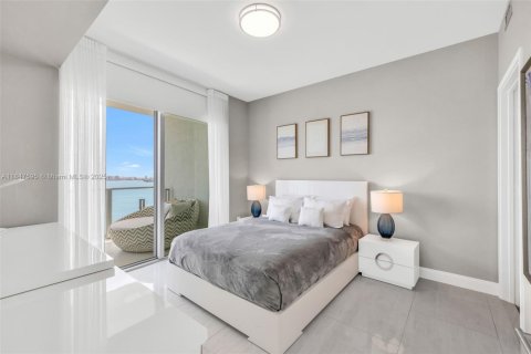 Copropriété à vendre à Miami, Floride: 2 chambres, 105.63 m2 № 1936202 - photo 9