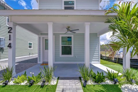 House in Bradenton, Florida 3 bedrooms, 142.7 sq.m. № 2236599 - photo 3