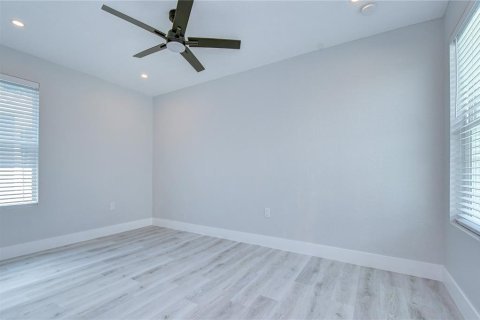 House in Bradenton, Florida 3 bedrooms, 142.7 sq.m. № 2236599 - photo 17