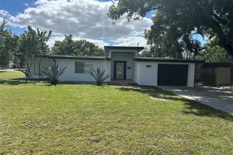 House in Winter Park, Florida 3 bedrooms, 163.51 sq.m. № 1424039 - photo 4