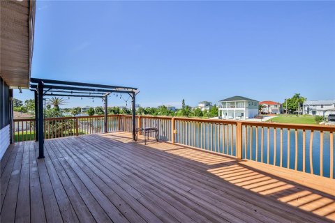 Villa ou maison à vendre à Hernando Beach, Floride: 2 chambres, 120.77 m2 № 1902637 - photo 10