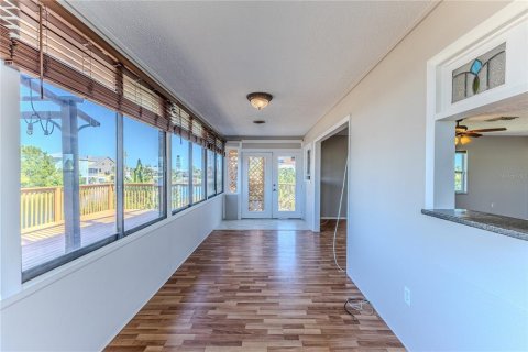 Villa ou maison à vendre à Hernando Beach, Floride: 2 chambres, 120.77 m2 № 1902637 - photo 28