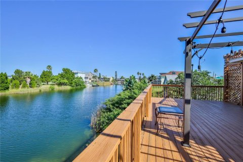 Villa ou maison à vendre à Hernando Beach, Floride: 2 chambres, 120.77 m2 № 1902637 - photo 17