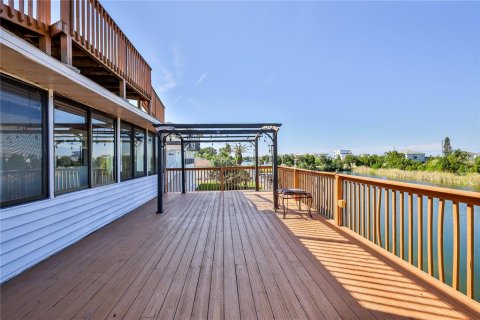 Villa ou maison à vendre à Hernando Beach, Floride: 2 chambres, 120.77 m2 № 1902637 - photo 11