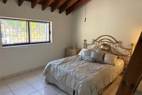 Купить таунхаус в Майами, Флорида 3 спальни, 131.18м2, № 2050396 - фото 11