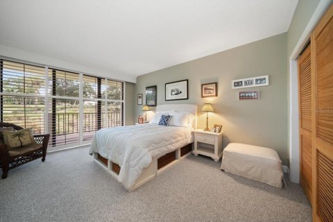 Condo in Belleair, Florida, 2 bedrooms  № 1287390 - photo 24