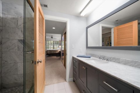 Condo in Belleair, Florida, 2 bedrooms  № 1287390 - photo 23