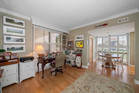 Condo in Belleair, Florida, 2 bedrooms  № 1287390 - photo 16