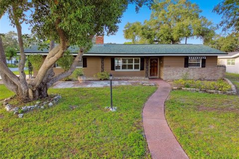 Casa en venta en Clearwater, Florida, 2 dormitorios, 117.99 m2 № 1393355 - foto 1