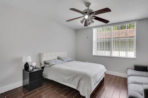 Copropriété à louer à Boca Raton, Floride: 2 chambres, 96.15 m2 № 2087714 - photo 7