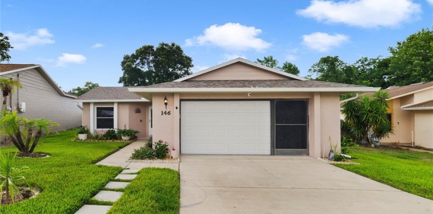 Condominio en Sanford, Florida, 2 dormitorios № 2221933
