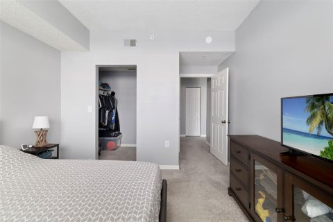 Condo in Sarasota, Florida, 2 bedrooms № 2370979 - photo 21