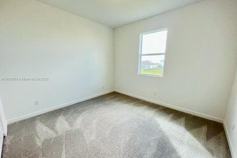 Villa ou maison à louer à Loxahatchee Groves, Floride: 5 chambres, 311.87 m2 № 1971643 - photo 17