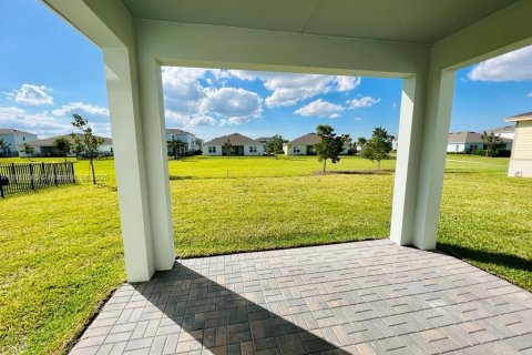 Villa ou maison à louer à Loxahatchee Groves, Floride: 5 chambres, 311.87 m2 № 1971643 - photo 2