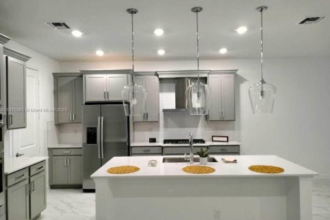 Villa ou maison à louer à Loxahatchee Groves, Floride: 5 chambres, 311.87 m2 № 1971643 - photo 8