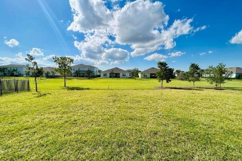 Villa ou maison à louer à Loxahatchee Groves, Floride: 5 chambres, 311.87 m2 № 1971643 - photo 3