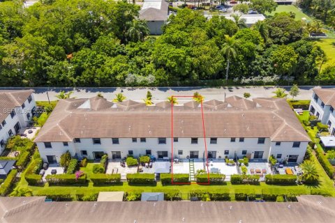 Купить таунхаус в Дейви, Флорида 3 спальни, 133.59м2, № 2401506 - фото 24