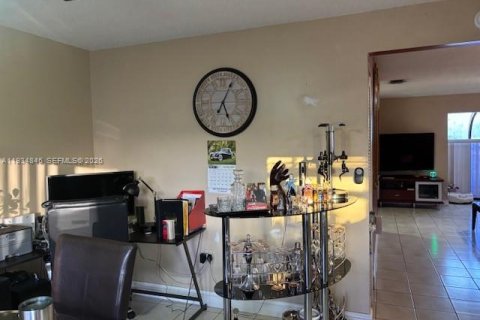 Copropriété à vendre à Miami, Floride: 3 chambres, 134.71 m2 № 1993254 - photo 9