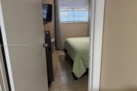 Copropriété à vendre à Miami, Floride: 3 chambres, 134.71 m2 № 1993254 - photo 17