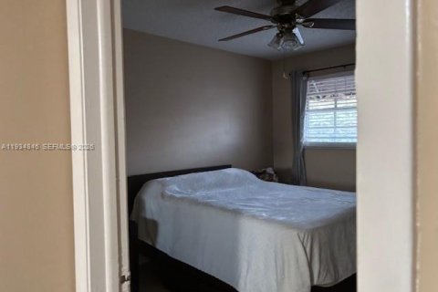 Copropriété à vendre à Miami, Floride: 3 chambres, 134.71 m2 № 1993254 - photo 16