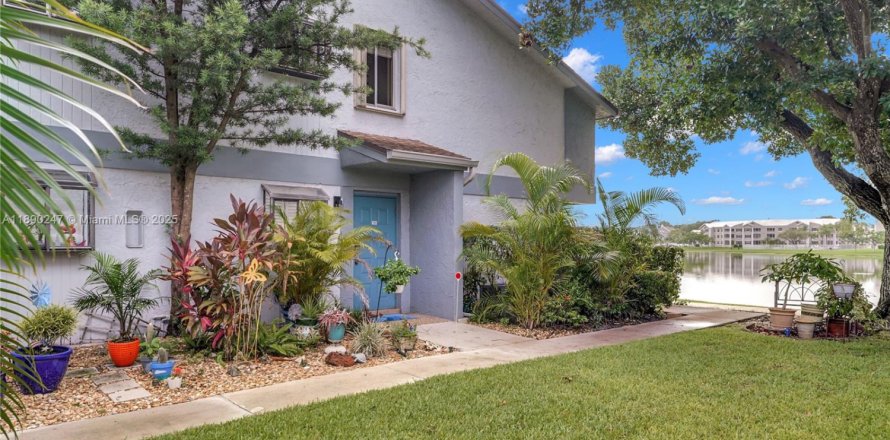 Condo à Oakland Park, Floride, 2 chambres  № 1946871