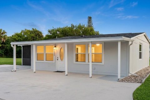 Villa ou maison à Vero Beach, Floride 2 chambres, 82.03 m2 № 2315743
