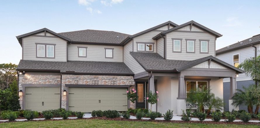 Whispering Pines in the Tampa-St. Petersburg Area à Land O' Lakes, Floride № 366141