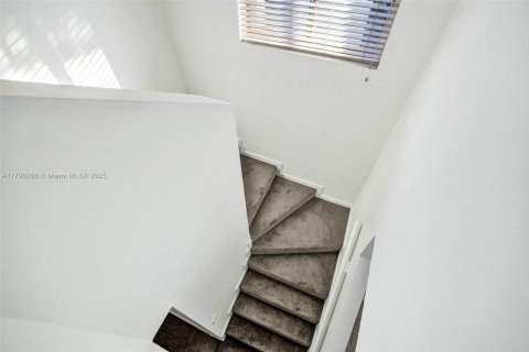 Adosado en alquiler en North Lauderdale, Florida, 3 dormitorios, 149.76 m2 № 1897628 - foto 11