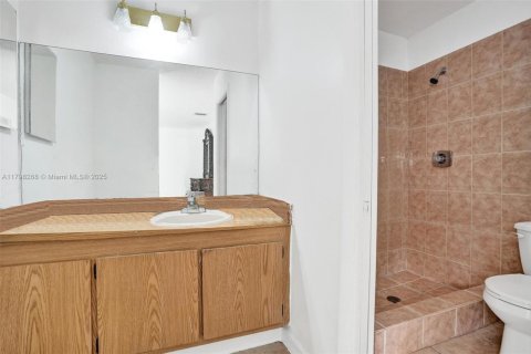 Adosado en alquiler en North Lauderdale, Florida, 3 dormitorios, 149.76 m2 № 1897628 - foto 25