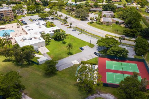 Condo in Lake Worth, Florida, 3 bedrooms  № 1056914 - photo 1
